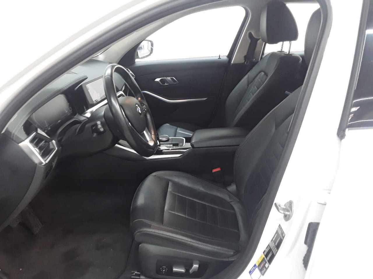BMW 330e Touring xDrive Aut. Luxury Line foto 3