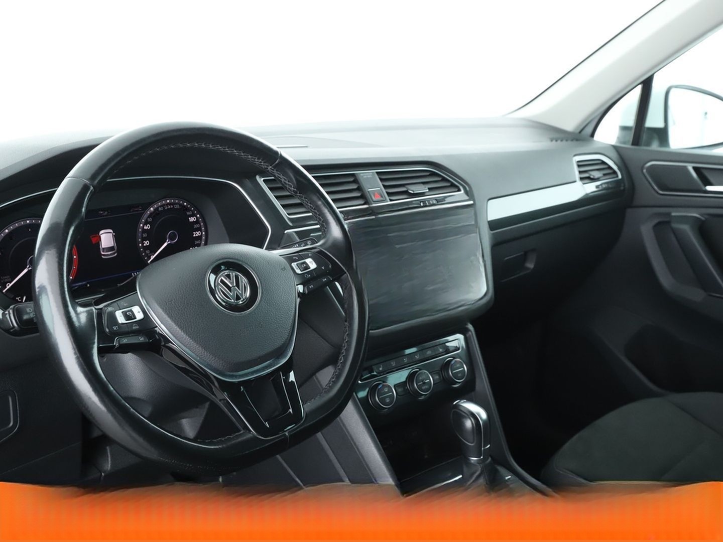 Volkswagen Tiguan 2.0 TSI Highline 4Motion BM Aut.*NAVI*VC* foto 21