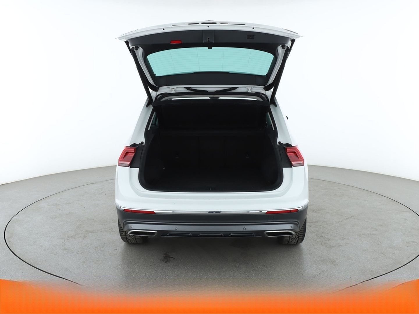 Volkswagen Tiguan 2.0 TSI Highline 4Motion BM Aut.*NAVI*VC* foto 24