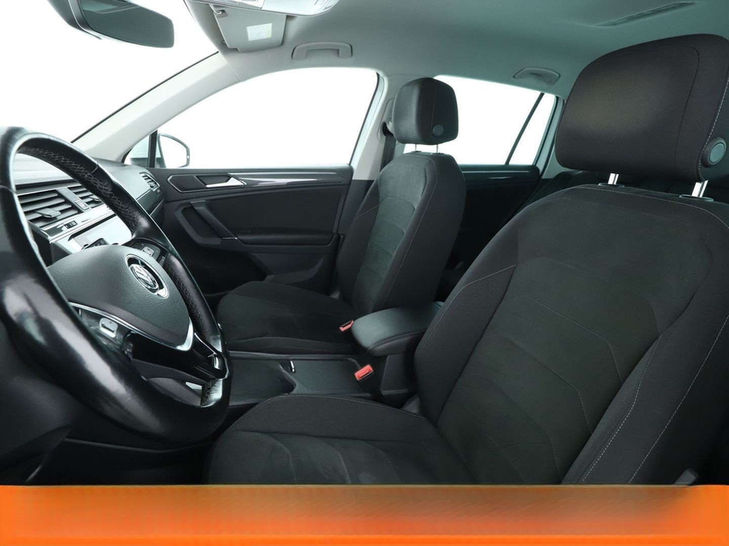 Volkswagen Tiguan 2.0 TSI Highline 4Motion BM Aut.*NAVI*VC* foto 7