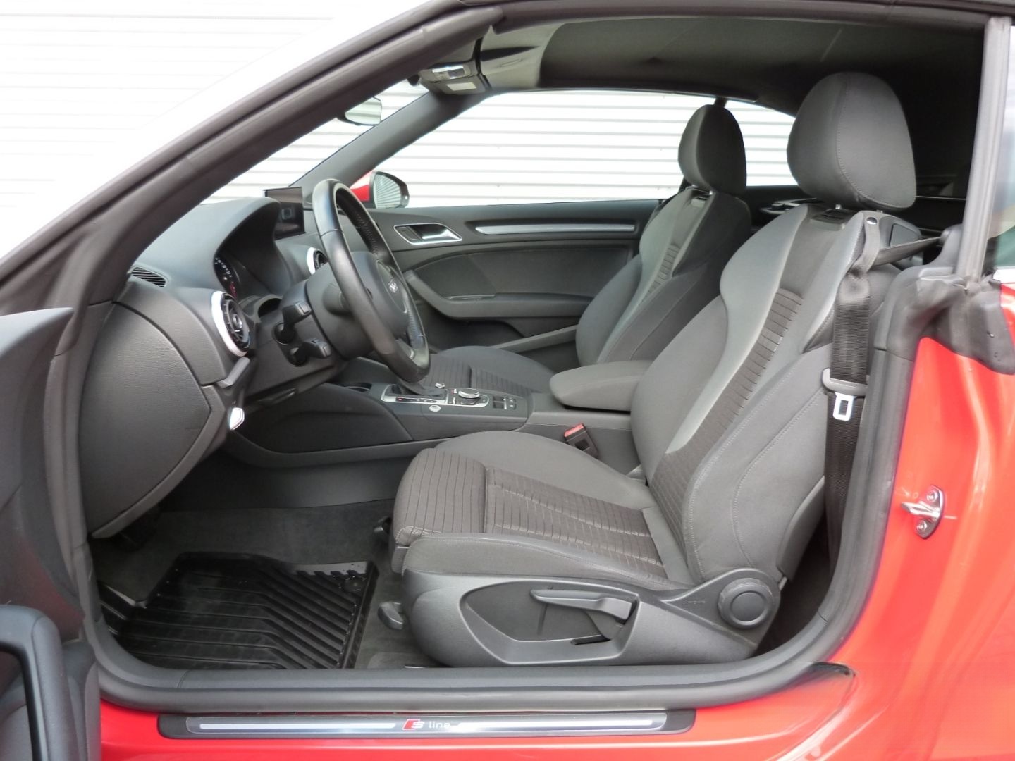 Audi A3 Cabriolet 1.4 TFSI DSG, S-Line, ACC, SHZ, Aud foto 6