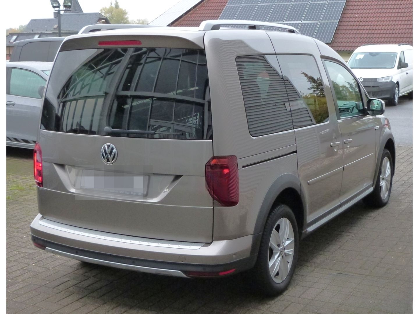 Volkswagen Caddy 2.0 TDI Alltrack, Standheizung, AHK, Navi, foto 2