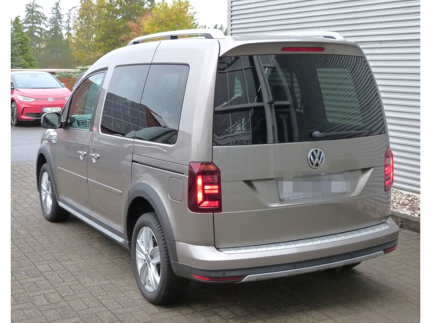 Volkswagen Caddy 2.0 TDI Alltrack, Standheizung, AHK, Navi, foto 4