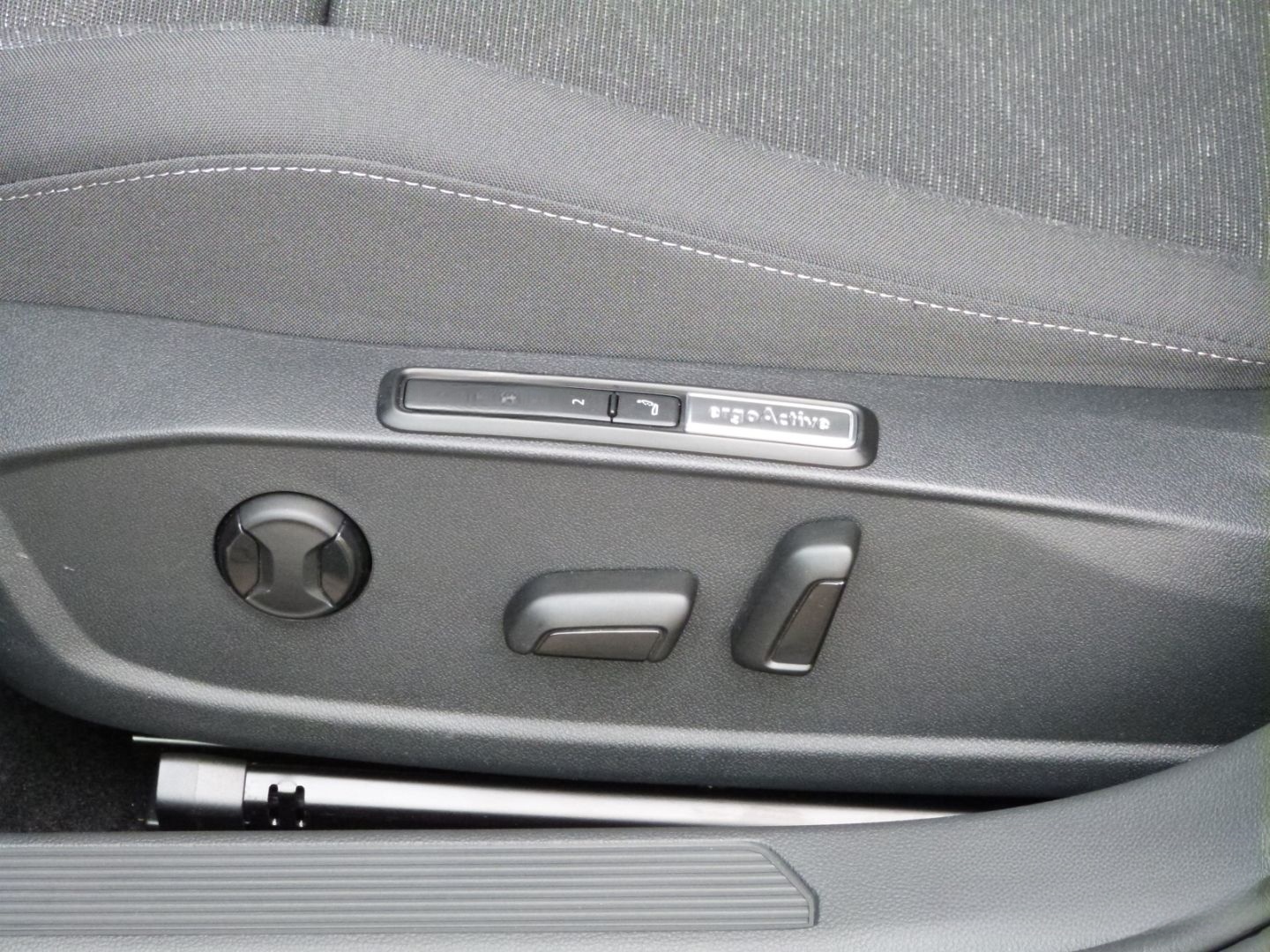 Volkswagen Golf Variant 1,5 eTSI DSG, Life,ACC,Standheizung foto 7