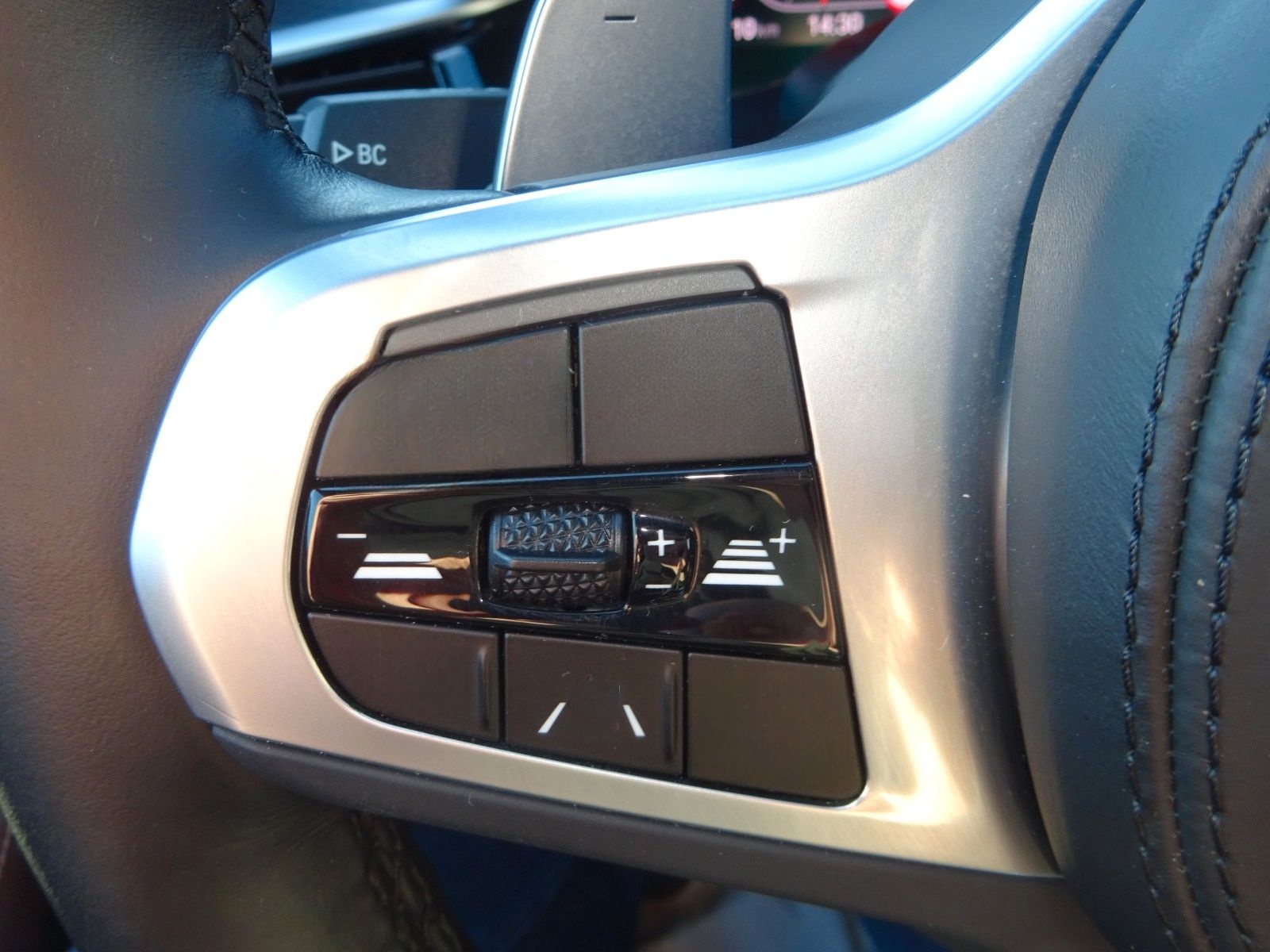 BMW 540 xDrive M Sport Laser SoftClose FondEntertain foto 24