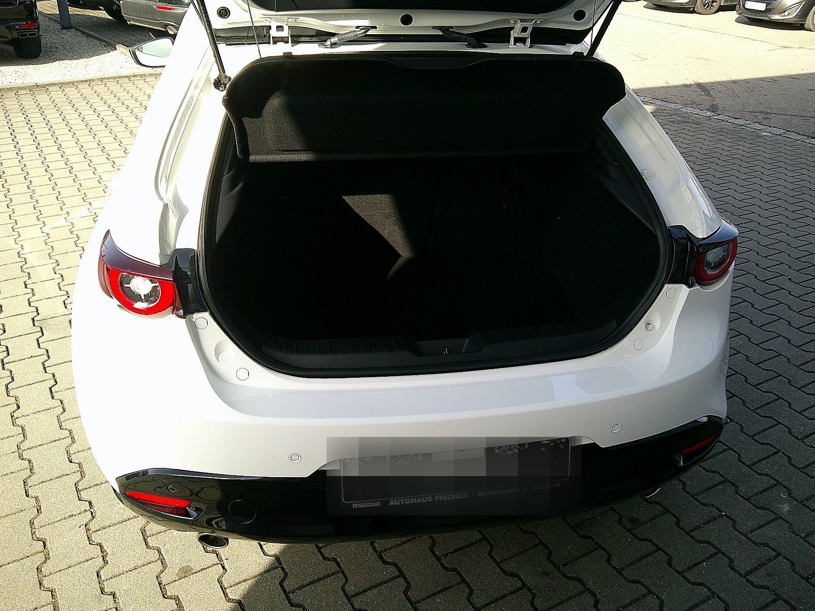 Mazda 3 SKYACTIV 150 Homura KAMERA/HUD/NAVI foto 10