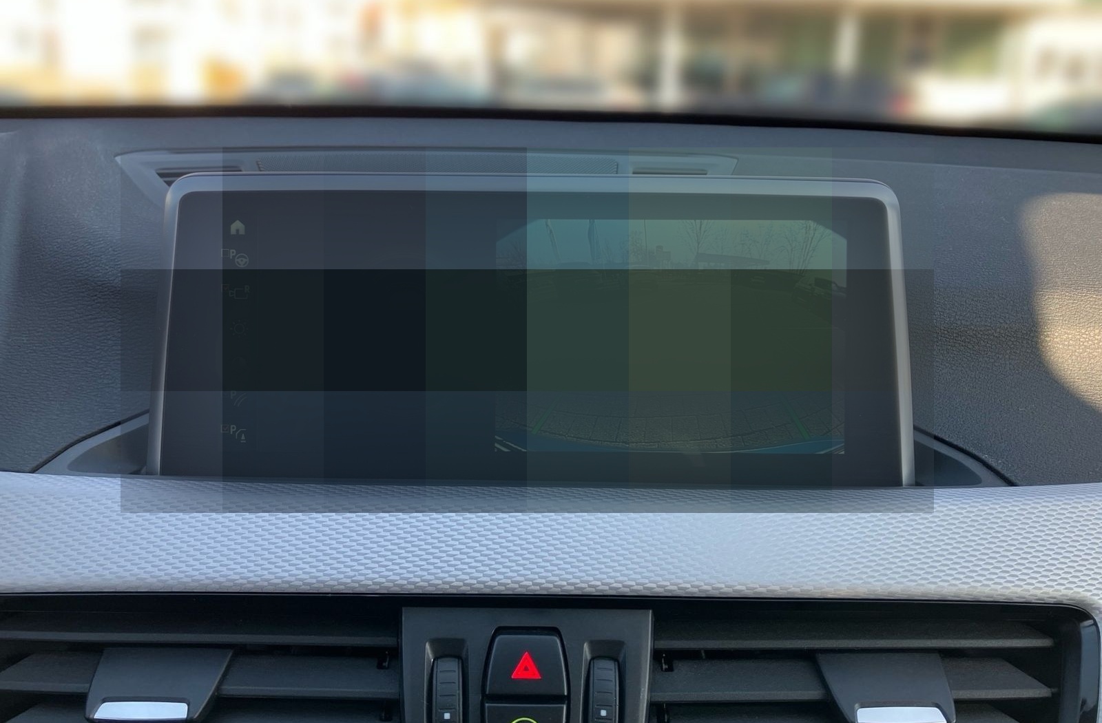 BMW X1 xDrive20d M Sport HUD Pano DA+ LED H/K AHK foto 9