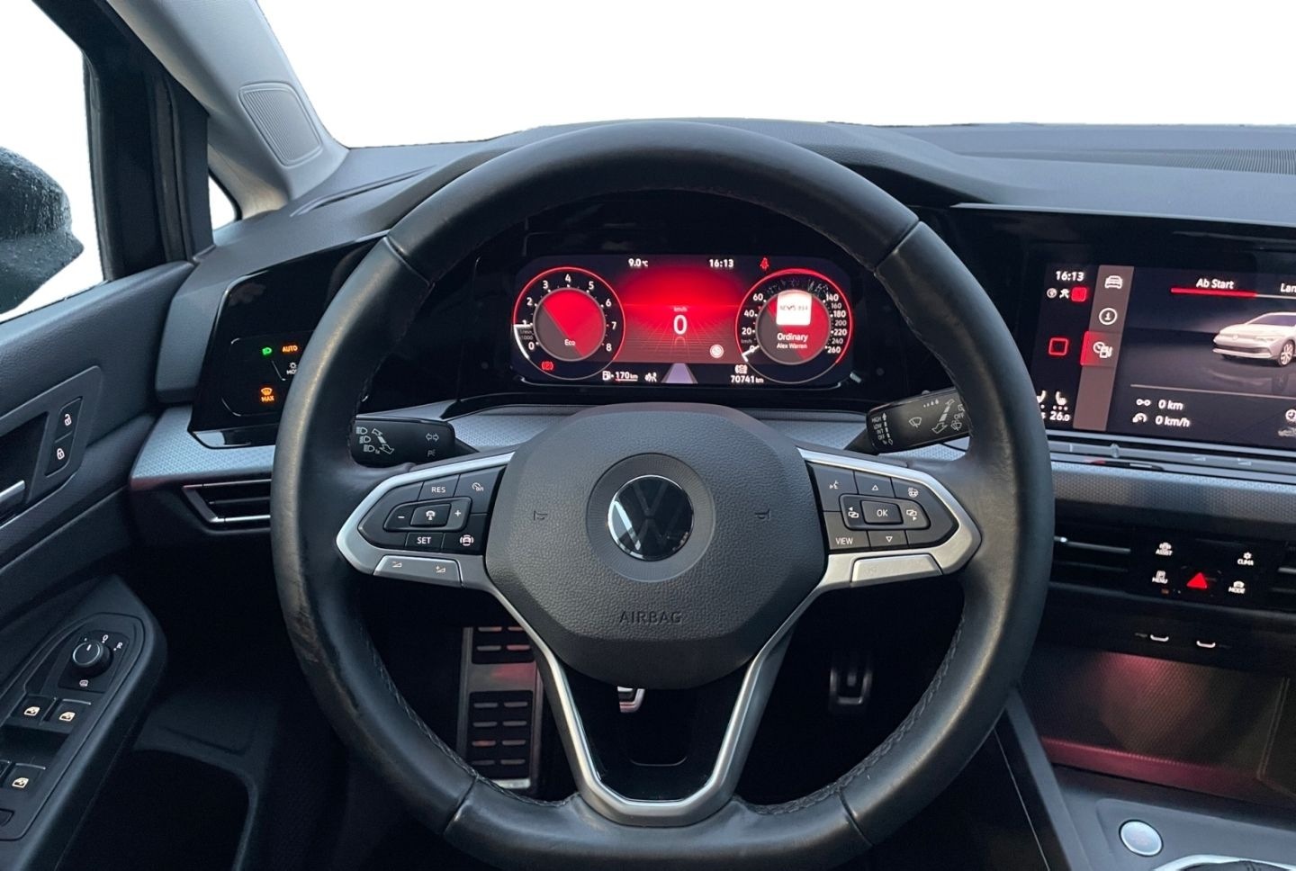Volkswagen Golf 8 1.5 TSI Life LED/NAVI/PDC/APP/KEYLESS+++ foto 12