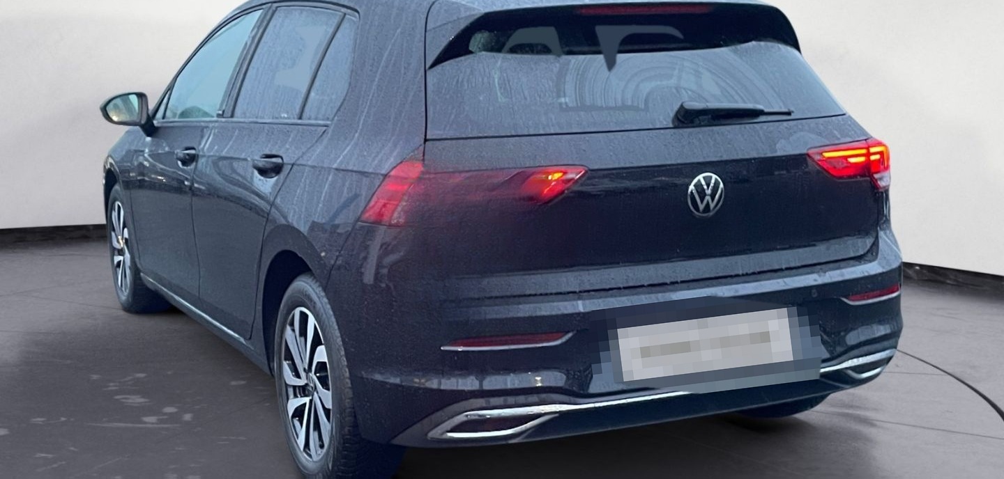 Volkswagen Golf 8 1.5 TSI Life LED/NAVI/PDC/APP/KEYLESS+++ foto 3