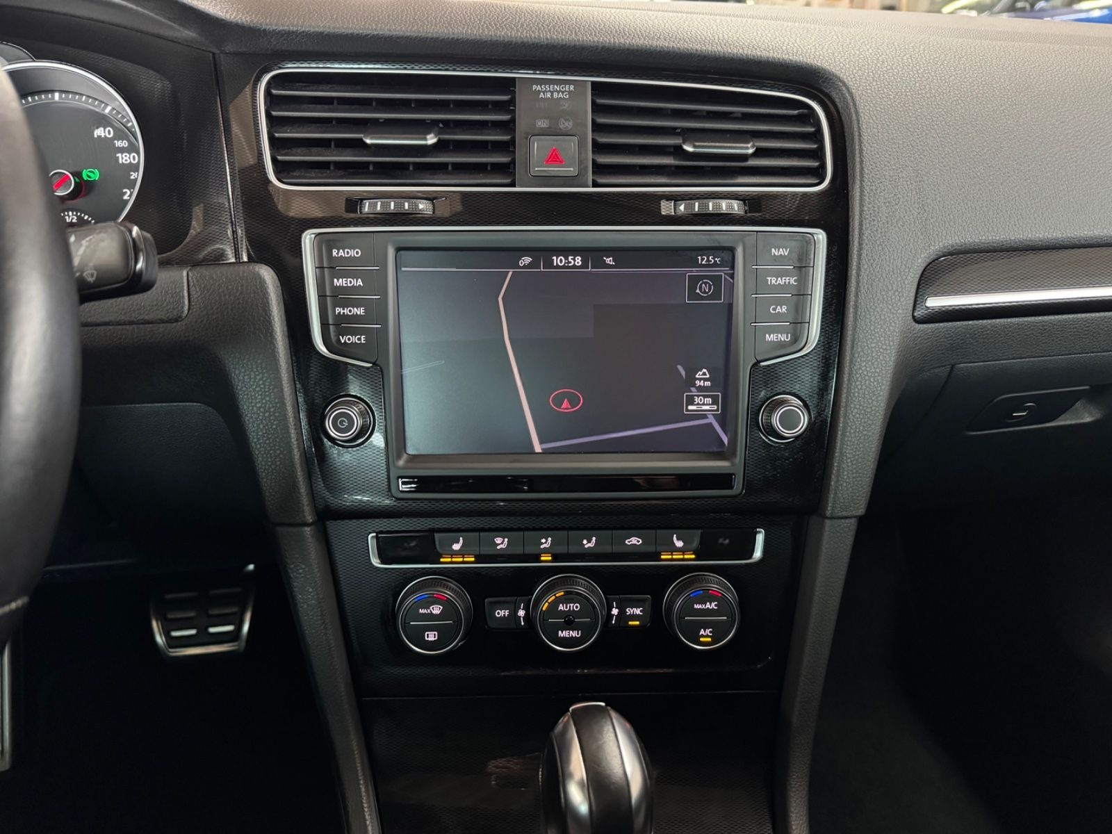Volkswagen Golf VII Lim. GTI DSG *SHZ*PAN*ACC*NAV*PDC*RK*BX foto 13