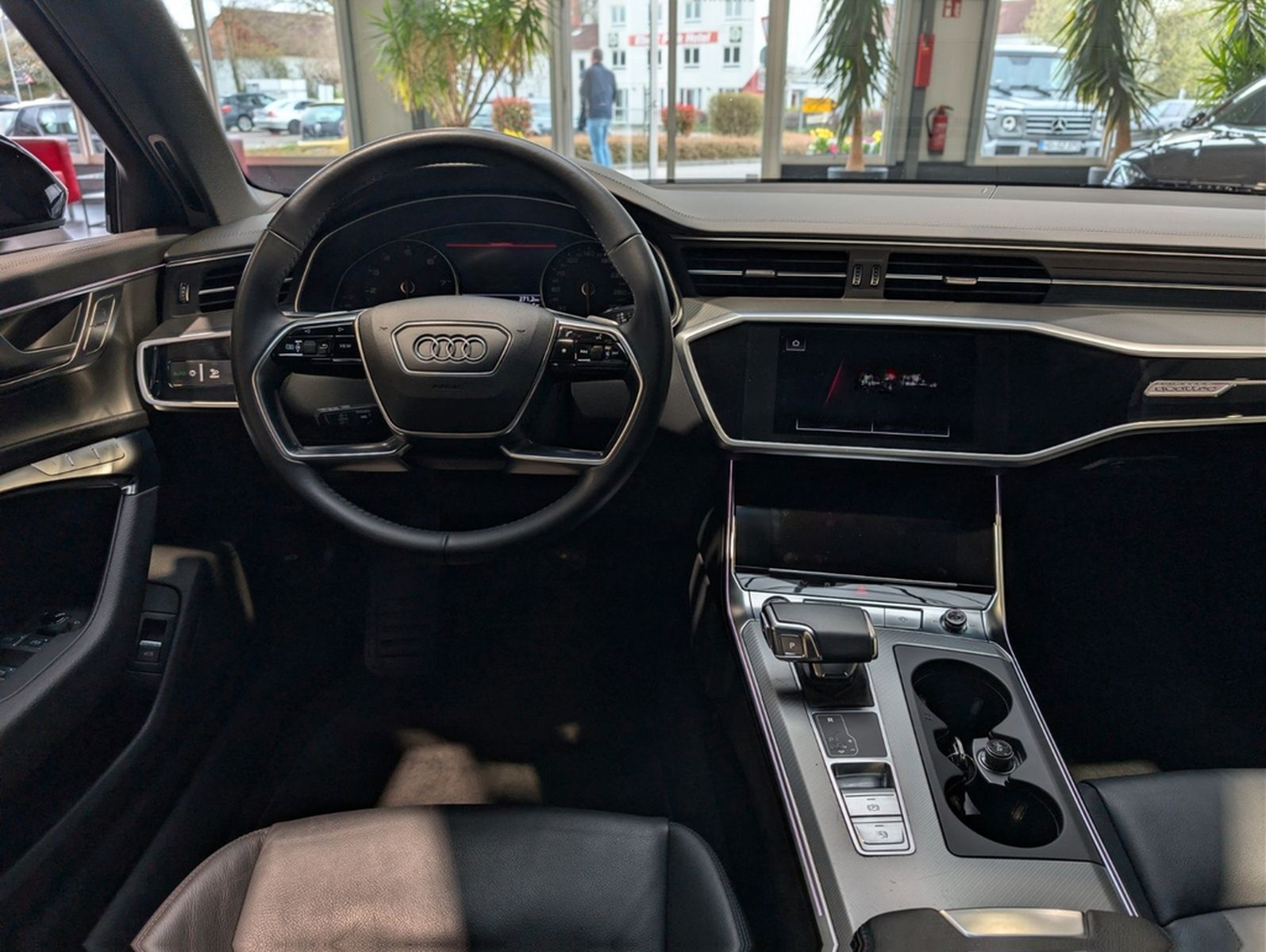 Audi A6 45 TFSI quattro S tronic design foto 7