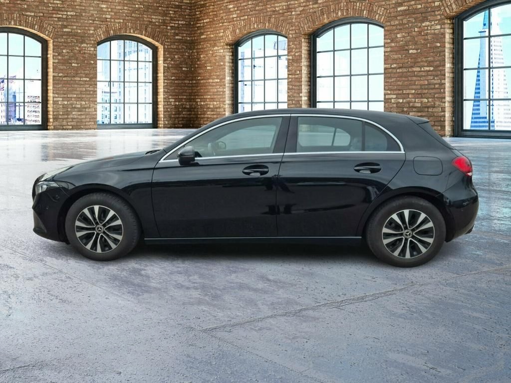 Mercedes-Benz A 180 Kompaktlimousine AUT Kam. KlimaA LED LM foto 8