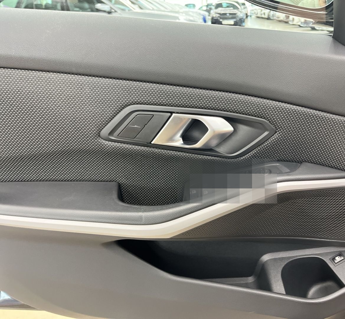 BMW 320 e Limo AUTOMATIK WIDSCREEN NAVI KAMERA LED P foto 19