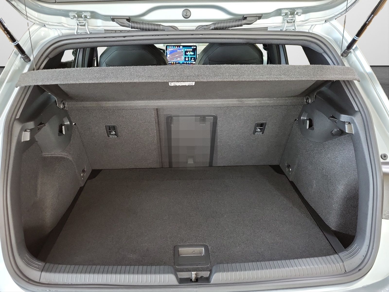 Volkswagen Golf 8 1.5 TSI R line LED-Matrix HeadUp HarmanKa foto 12