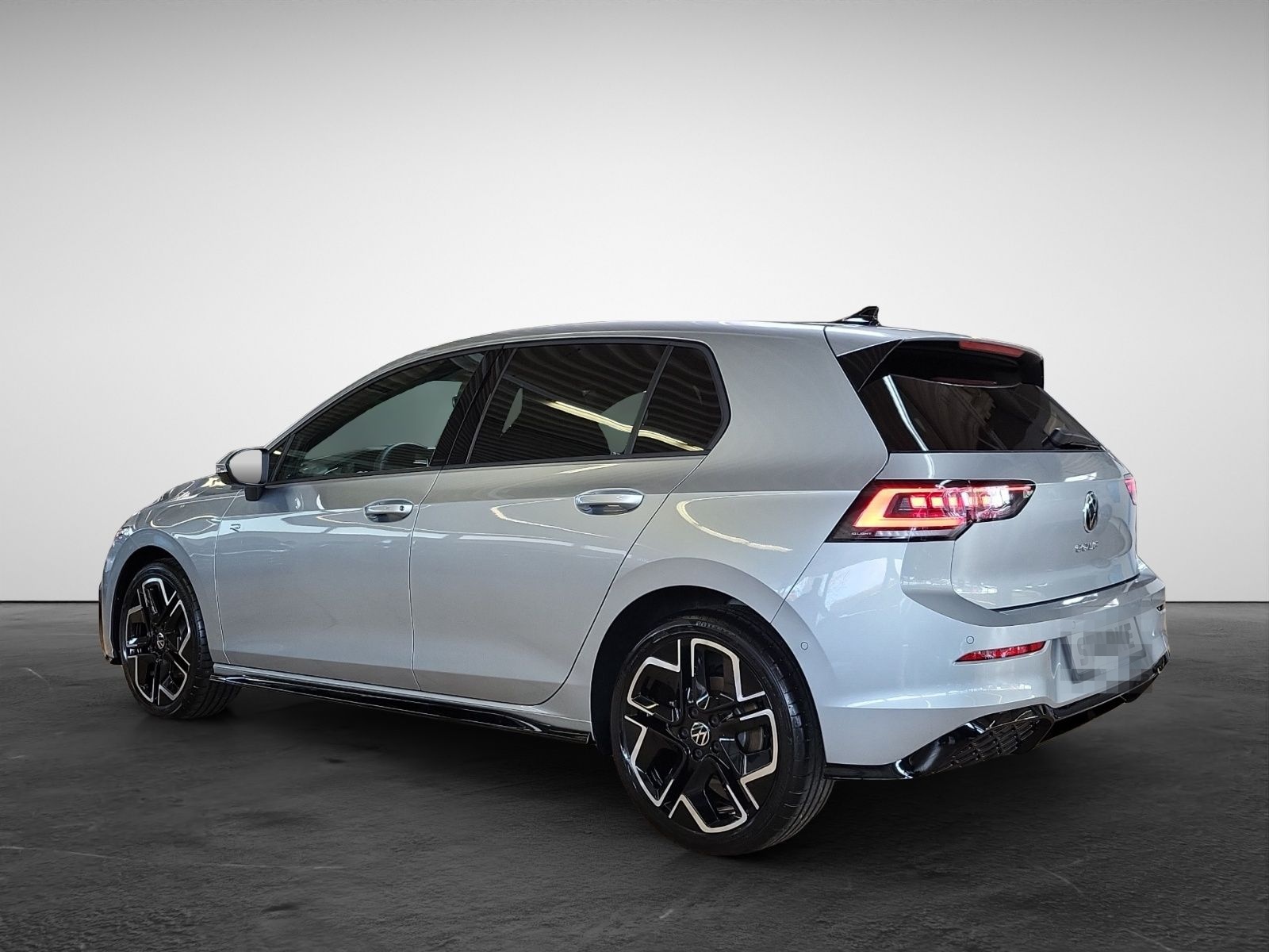 Volkswagen Golf 8 1.5 TSI R line LED-Matrix HeadUp HarmanKa foto 4