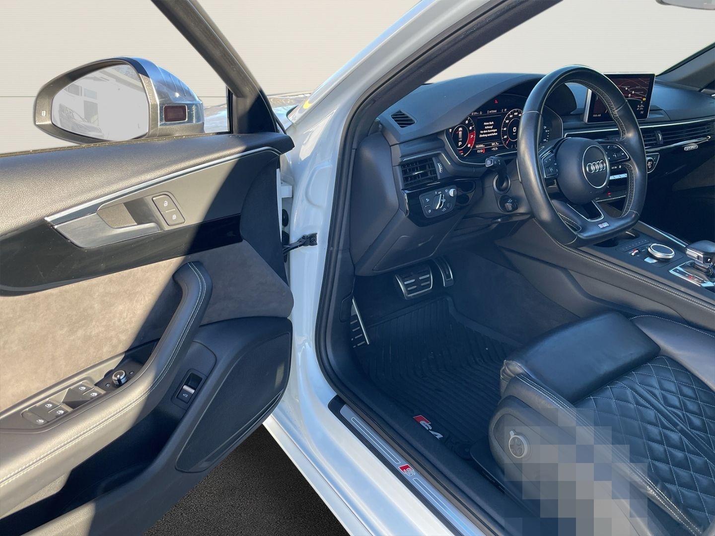 Audi S4 Avant 3.0 TFSI quattro+HUD+Pano+ACC+AHK+1.Han foto 16