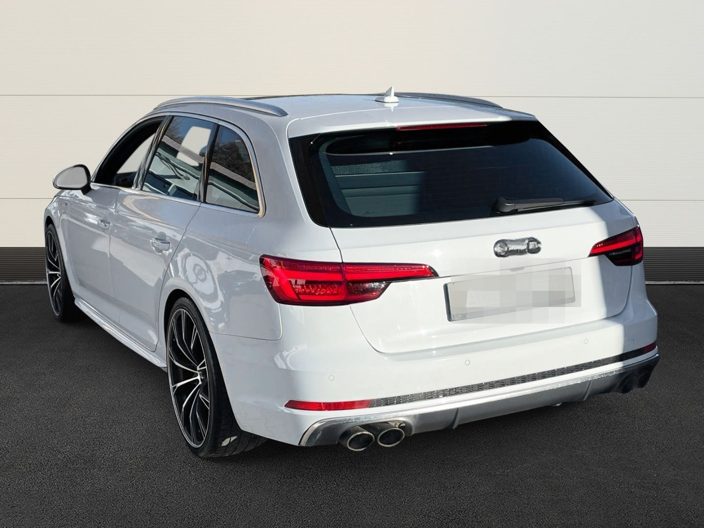 Audi S4 Avant 3.0 TFSI quattro+HUD+Pano+ACC+AHK+1.Han foto 3