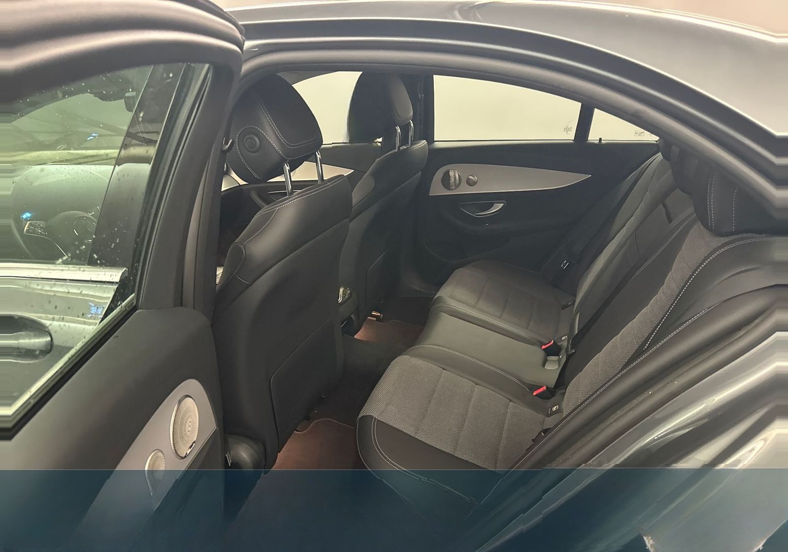 Mercedes-Benz E 300 Avantgarde d 4Matic 9G-TRONIC foto 10