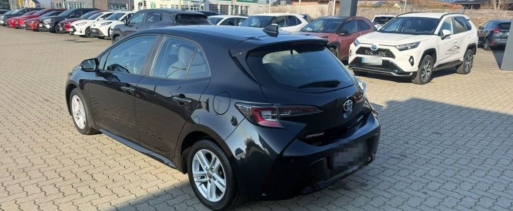 Toyota Corolla 1.8 Hybrid Business Edition foto 8
