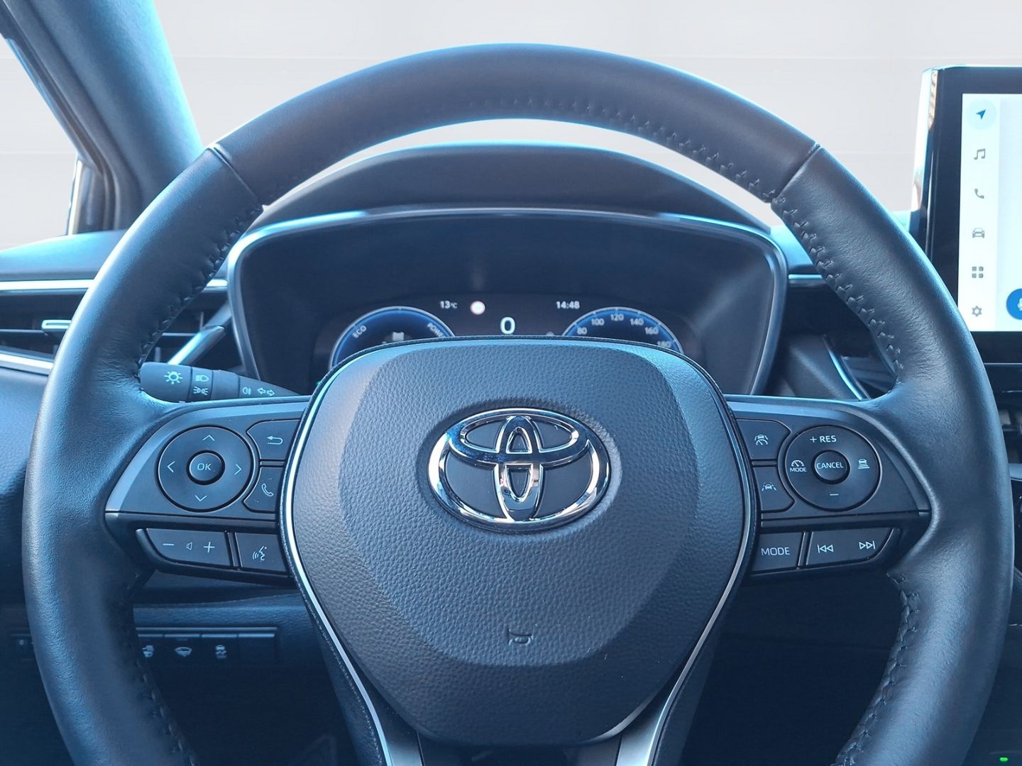 Toyota Corolla 1.8 Hybrid Touring Sports Team D +Navi + foto 11