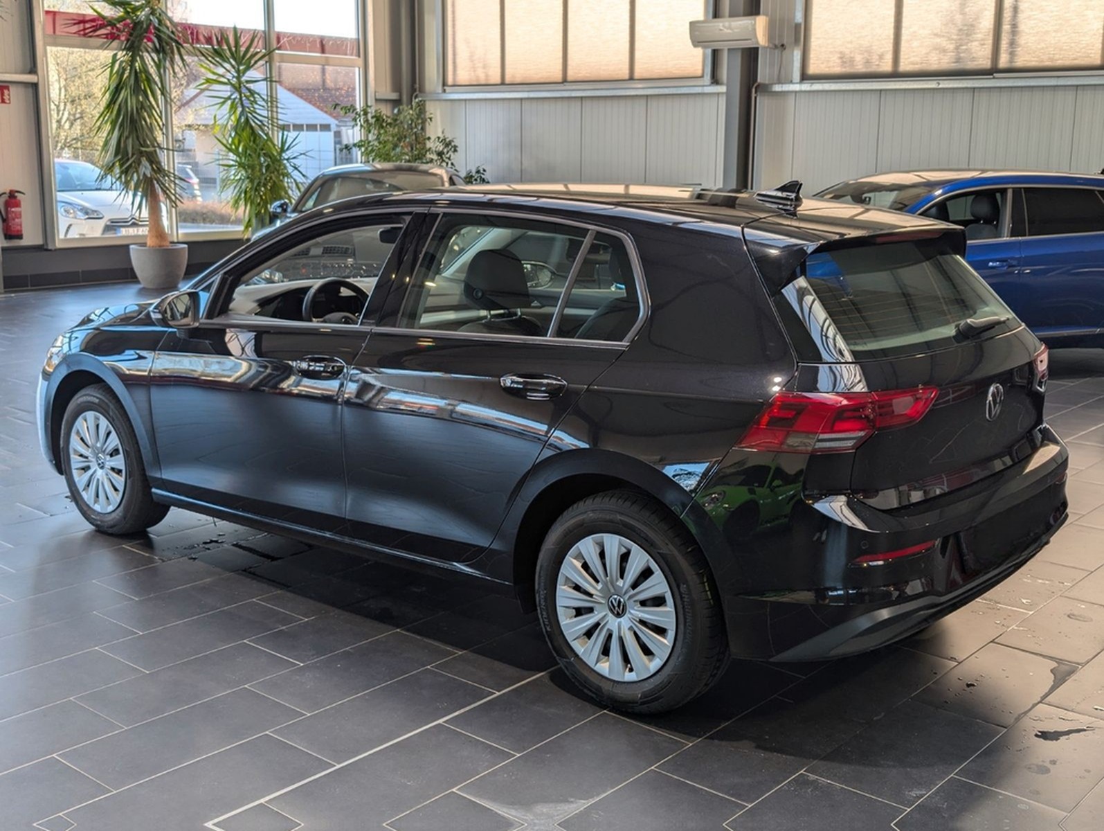Volkswagen Golf 2.0 TDI SCR 8-fach foto 2