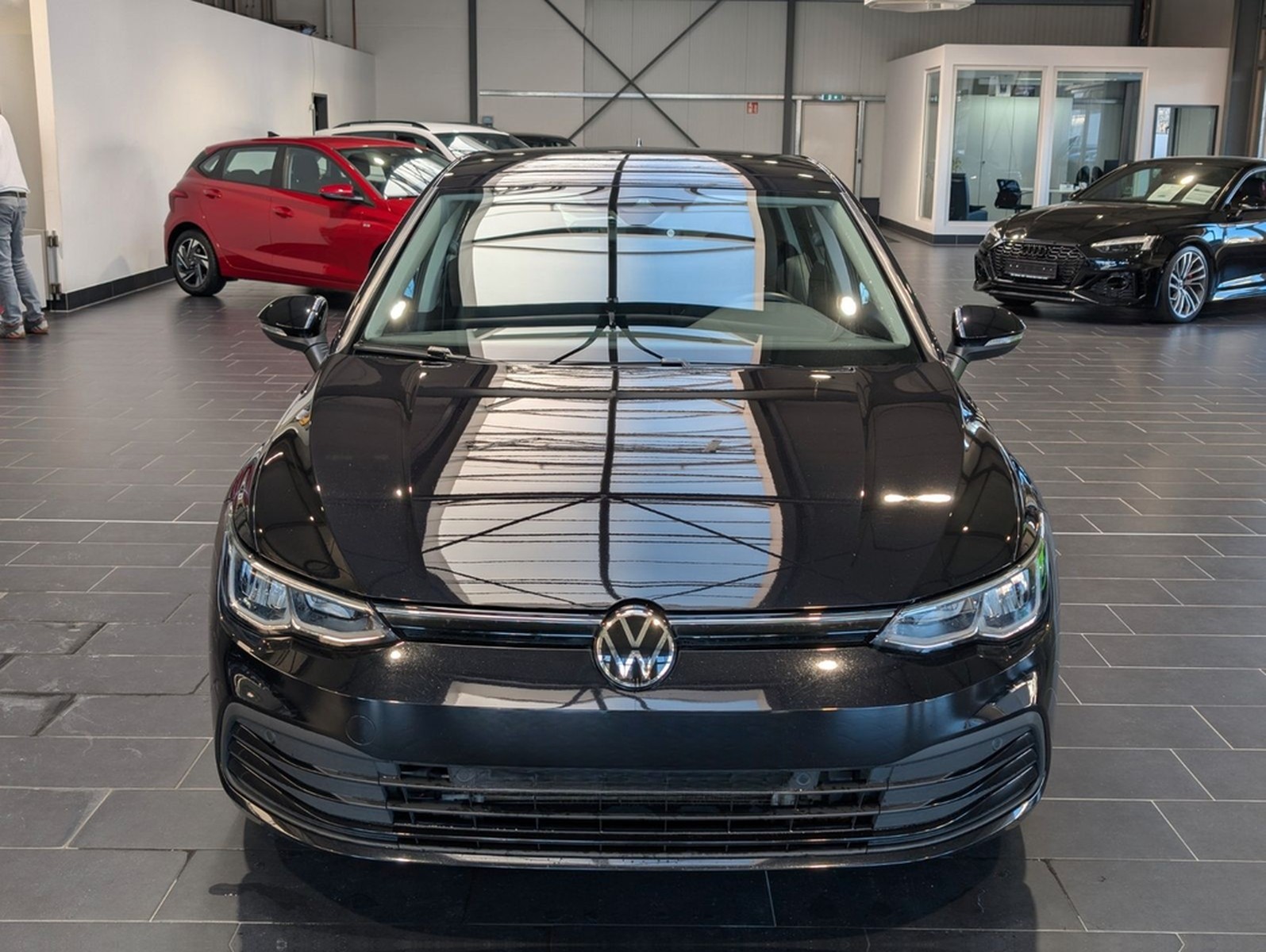 Volkswagen Golf 2.0 TDI SCR 8-fach foto 3
