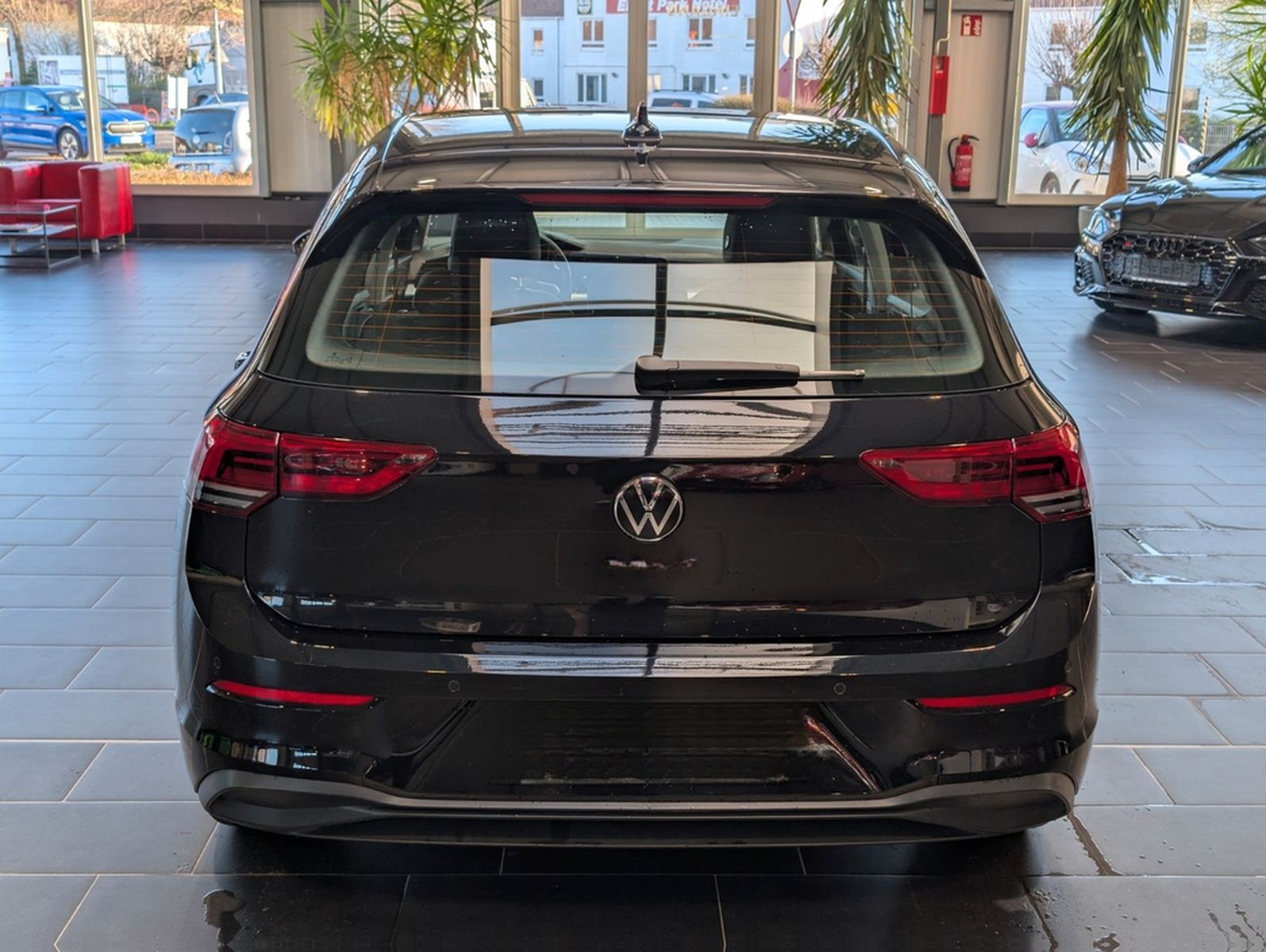 Volkswagen Golf 2.0 TDI SCR 8-fach foto 4