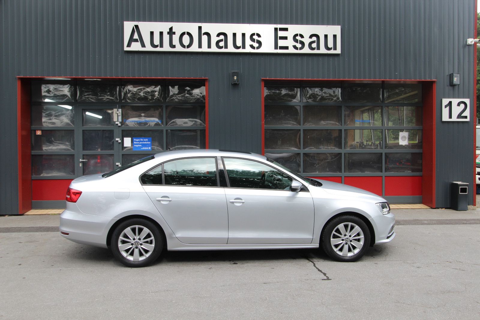 Volkswagen Jetta VI Basis  AHK 59200 Km Org Wie Neu