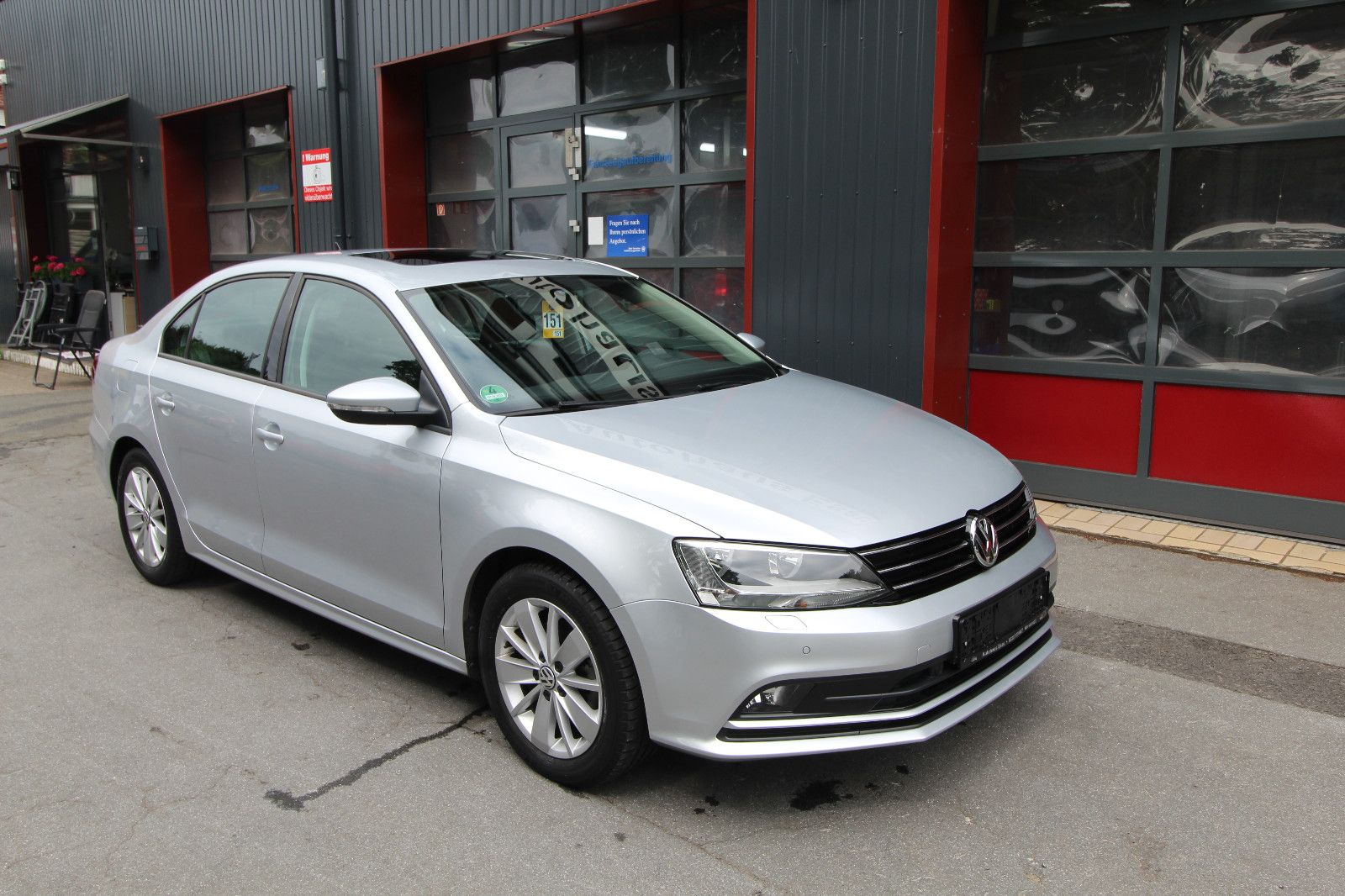 Volkswagen Jetta VI Basis  AHK 59200 Km Org Wie Neu foto 2
