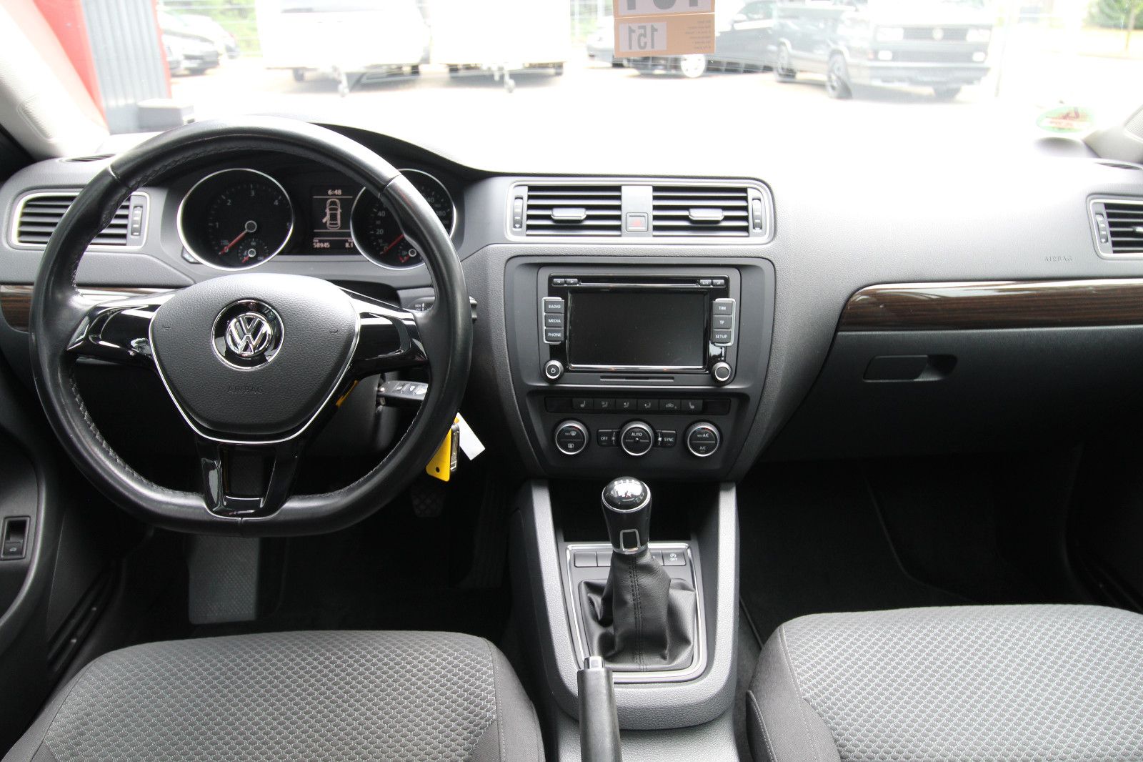 Volkswagen Jetta VI Basis  AHK 59200 Km Org Wie Neu foto 9