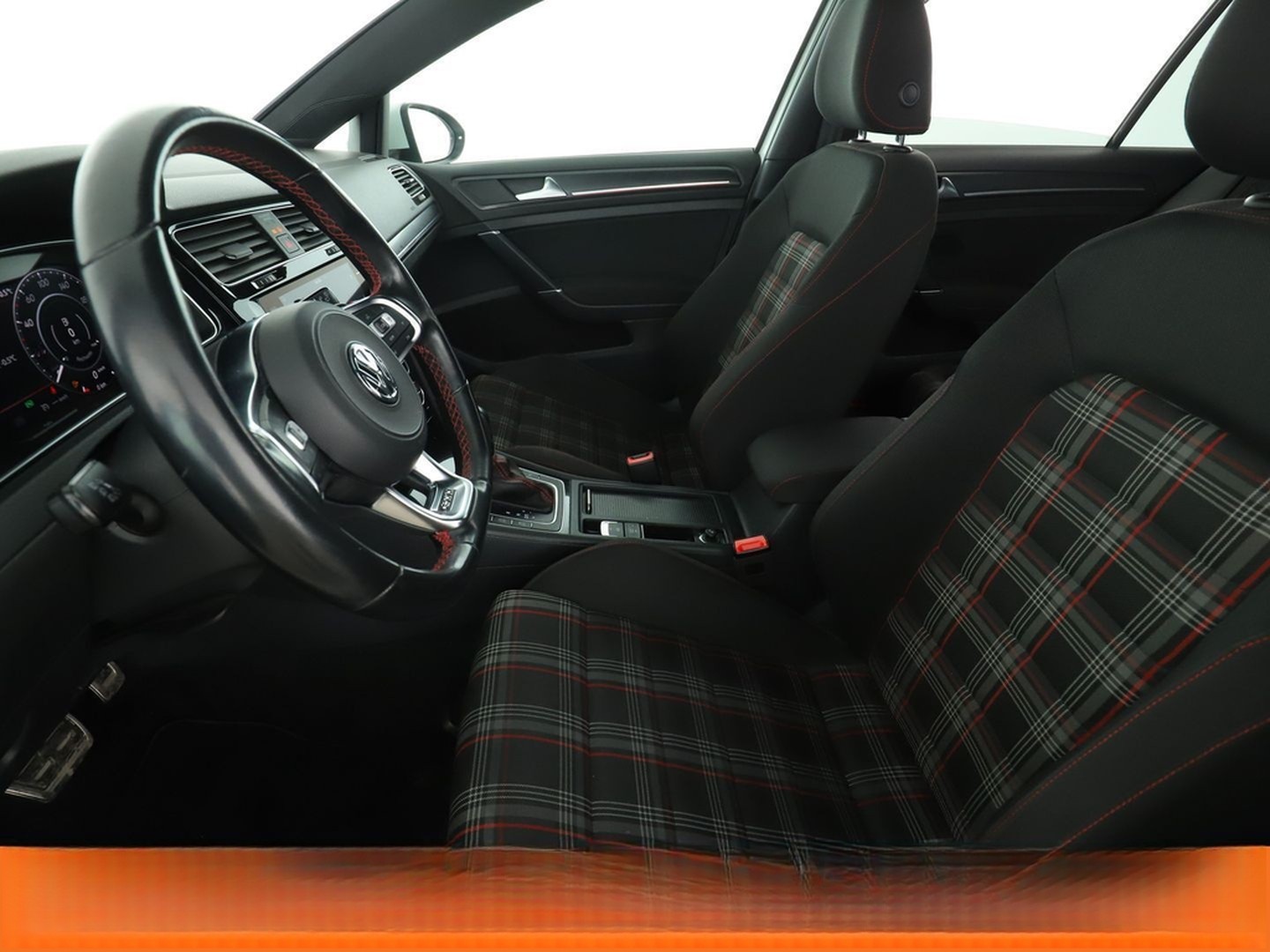 Volkswagen Golf VII 2.0 TSI GTI Performance BM*NAVI*LED*ACC foto 10