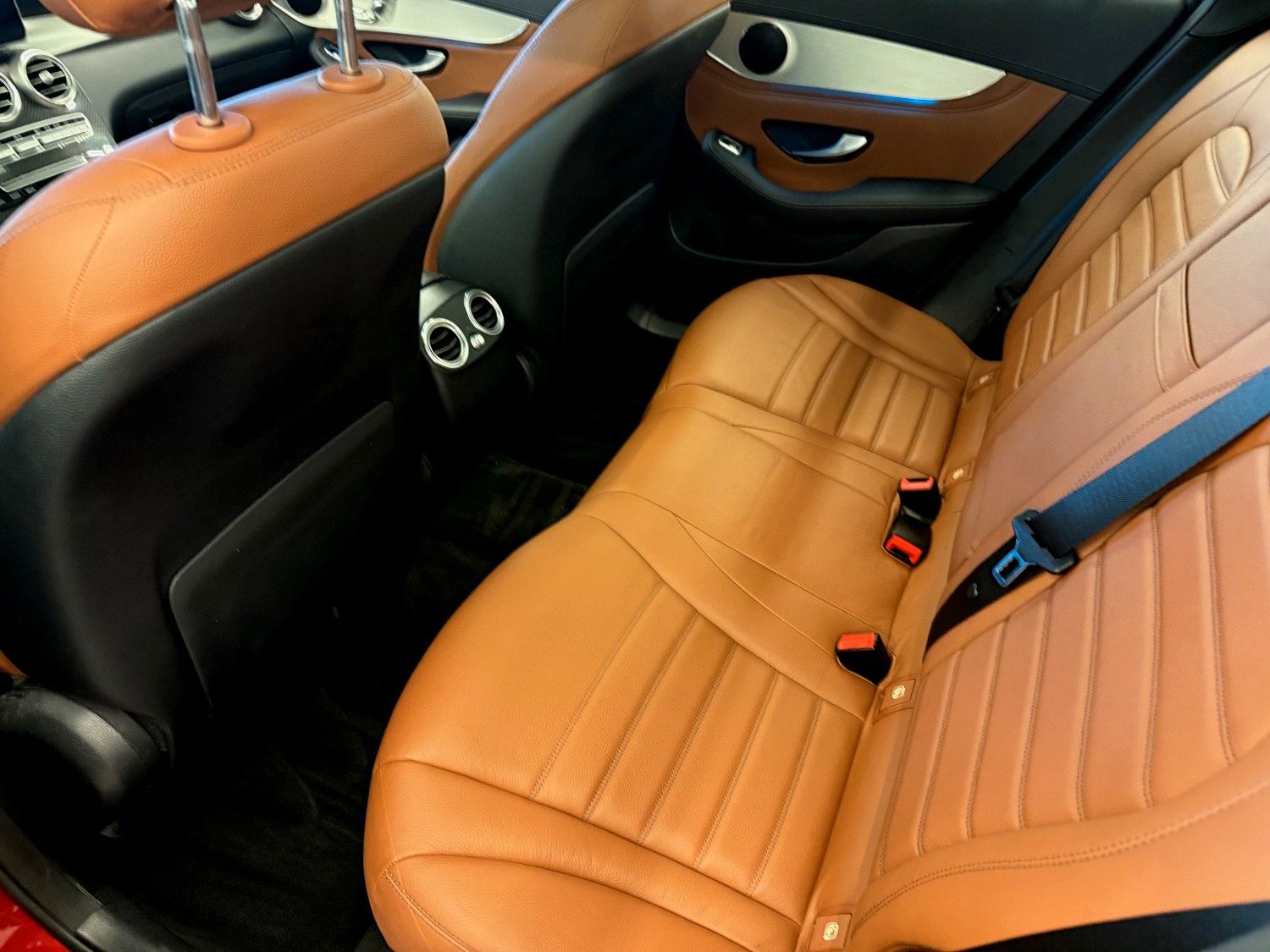 Mercedes-Benz GLC 250 4Matic Klima Navi Leder LED Designo foto 6