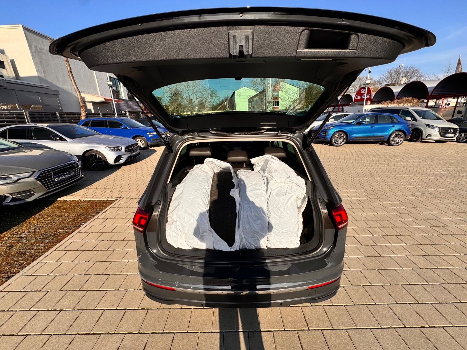 Volkswagen Tiguan 2,0 TDI Life *LEDER-REAR VIEW-MEMORY* foto 20
