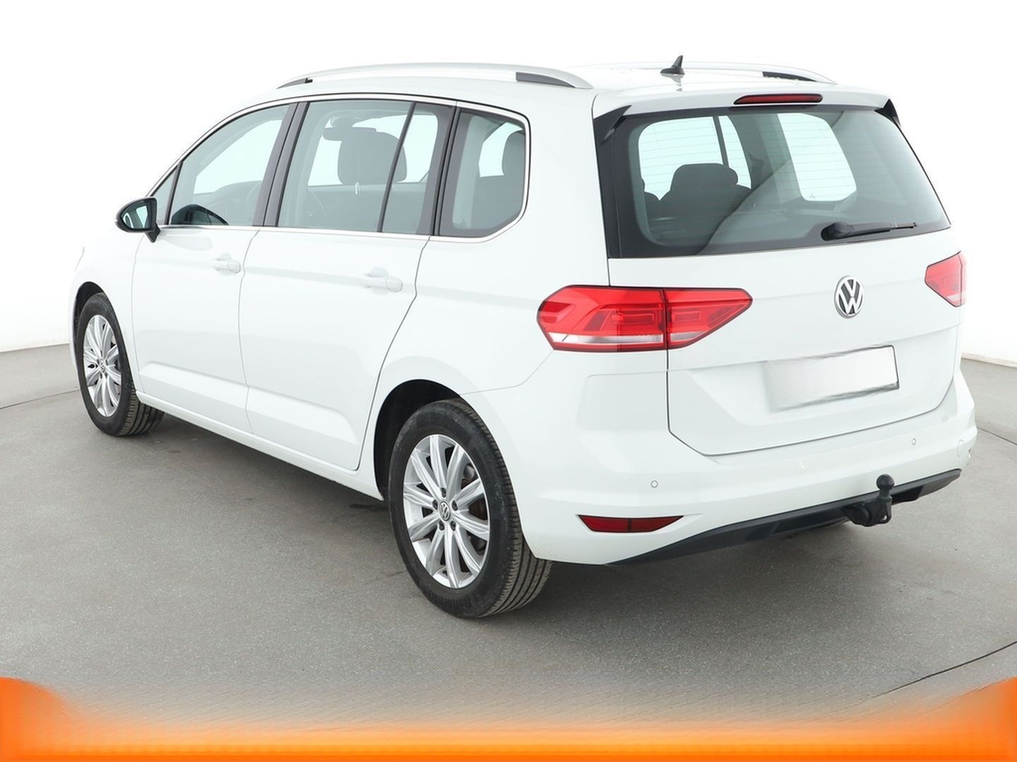 Volkswagen Touran 1.5 TSI ACT Highline BM Aut.*NAVI*CAM*ACC foto 4