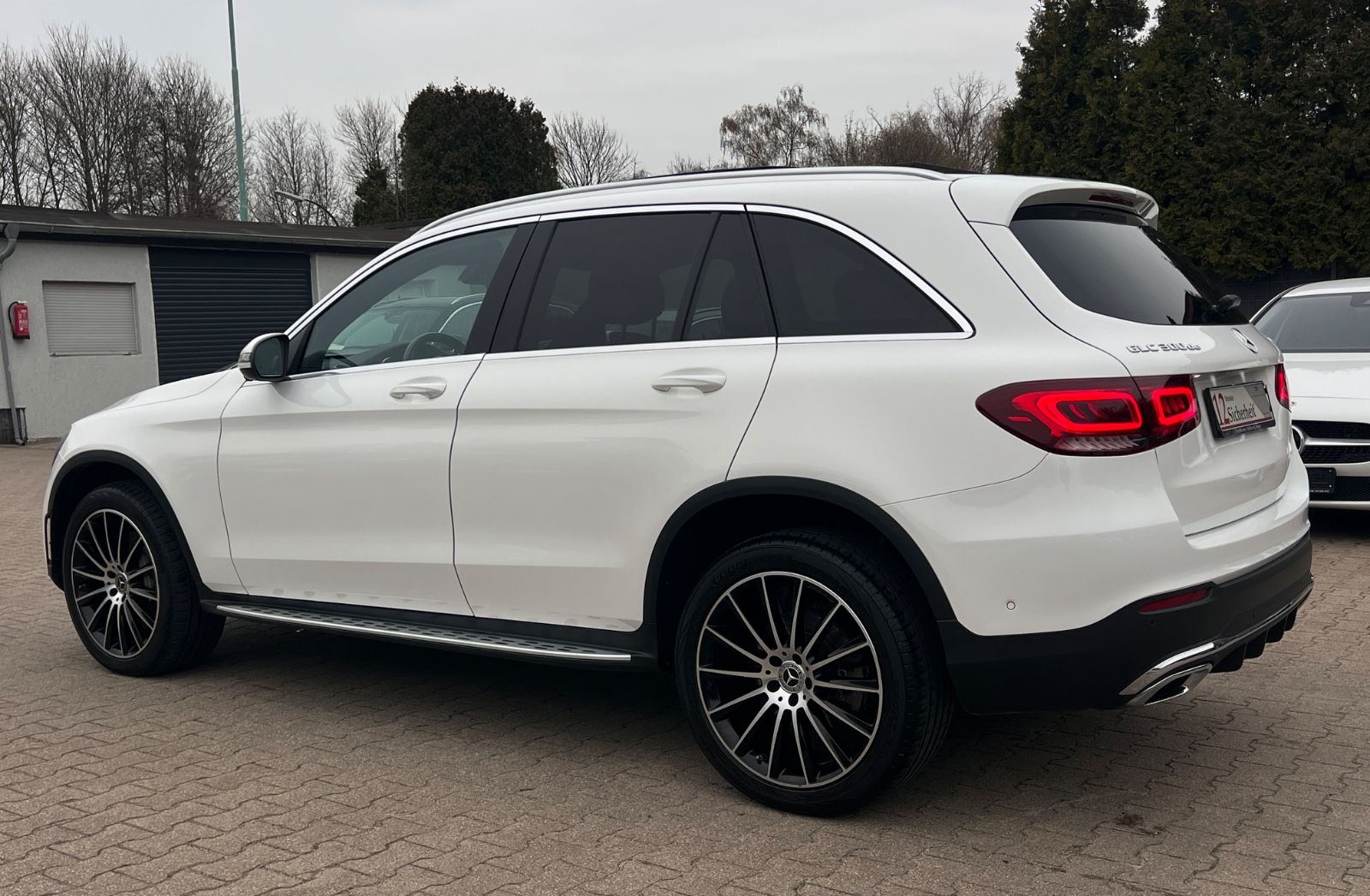 Mercedes-Benz GLC 300de AMG LINE 9G-TR 4Matic-PANODACH-360°CAM foto 12