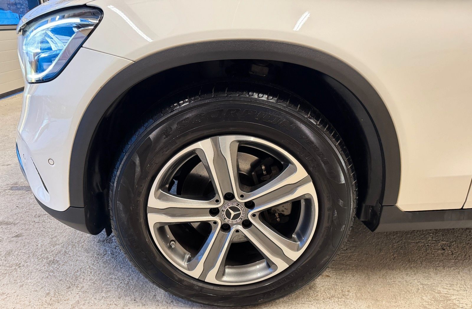 Mercedes-Benz GLC 220 d 4M,LED,AHK,Standhzg,Distro,360°,Spur foto 4