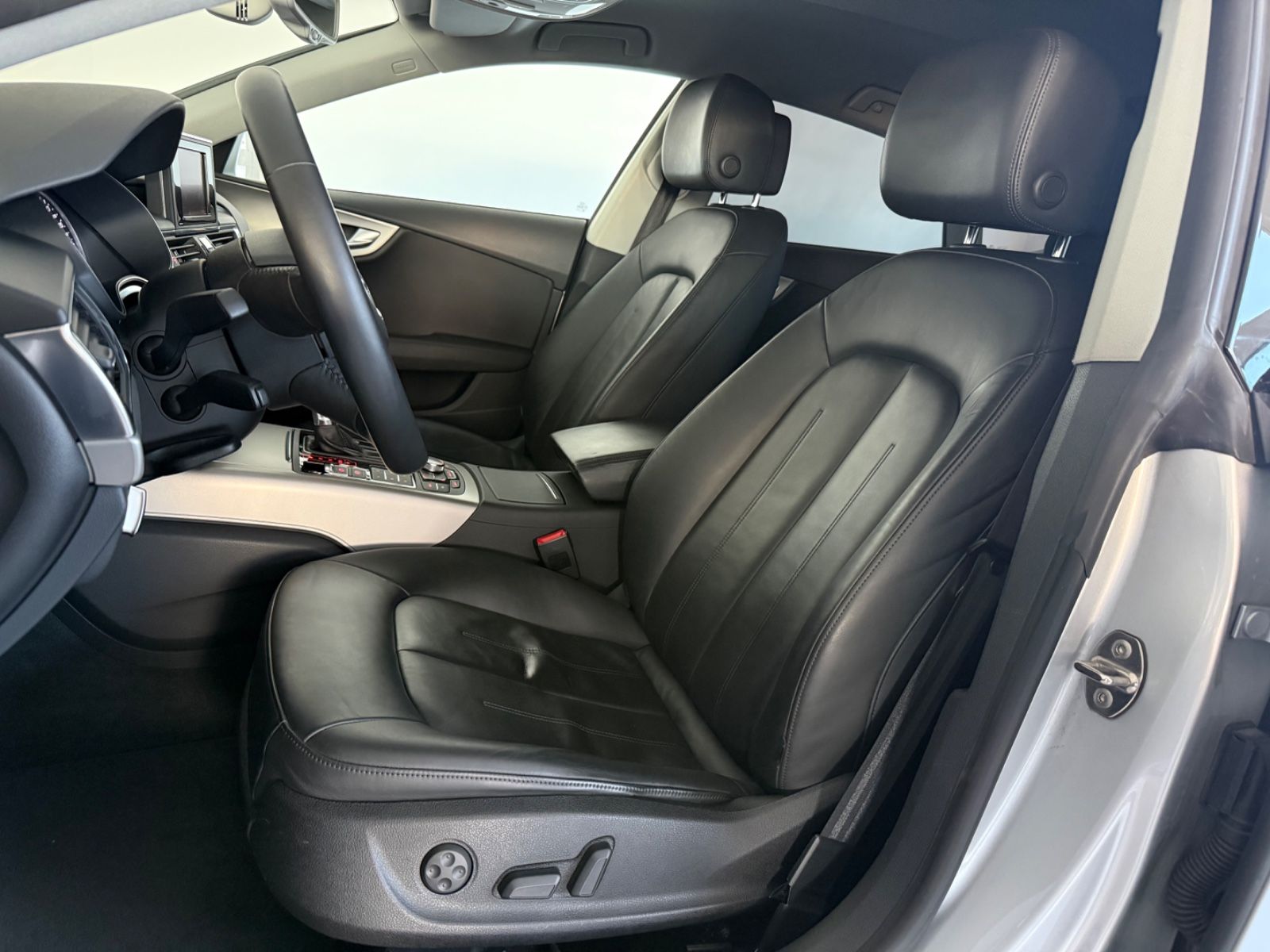 Audi A7 Sportback 3.0 TDI quattro foto 12