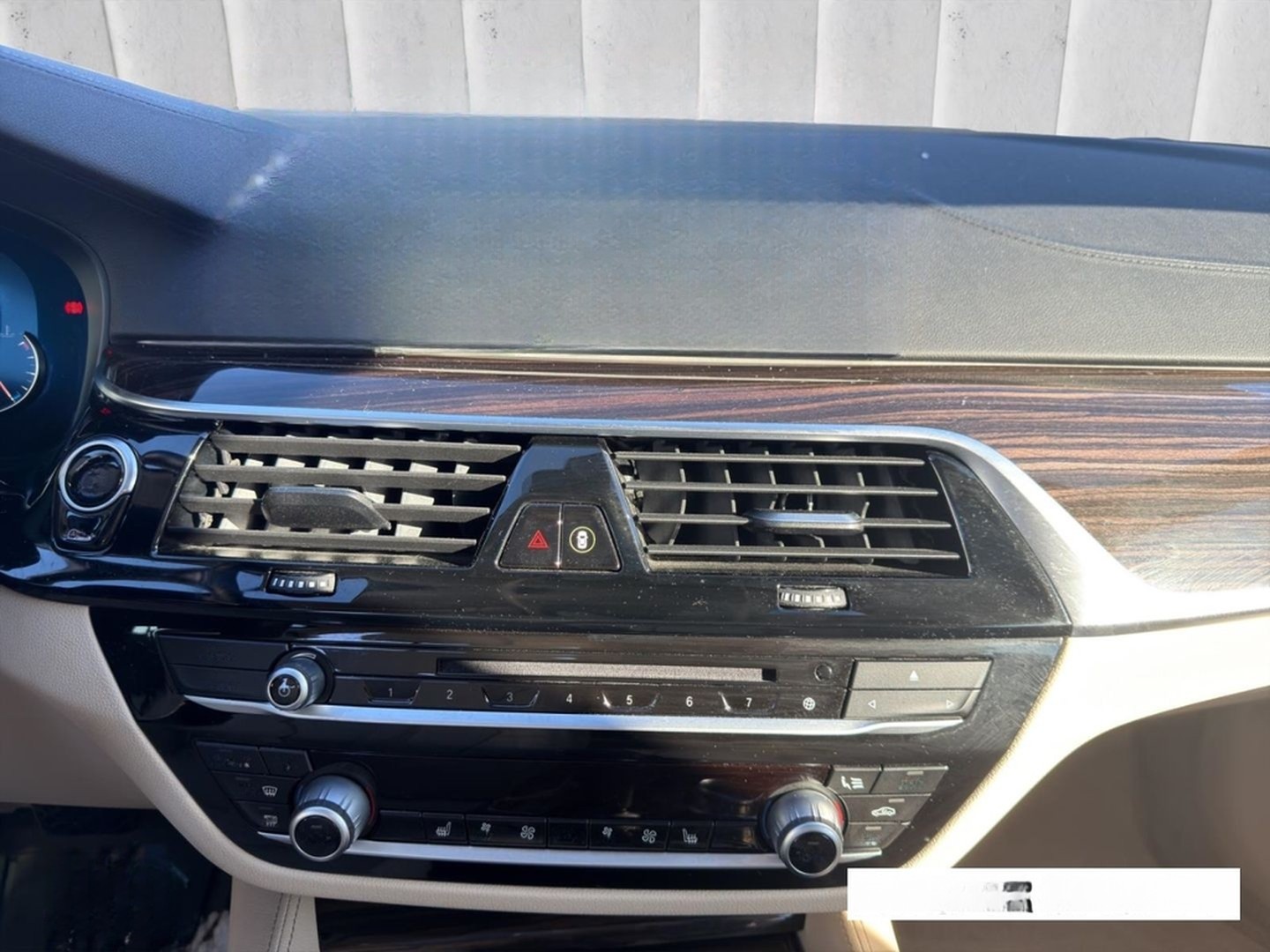 BMW 530 d Luxury Line LED Navi Prof. HUD Memory Park foto 17