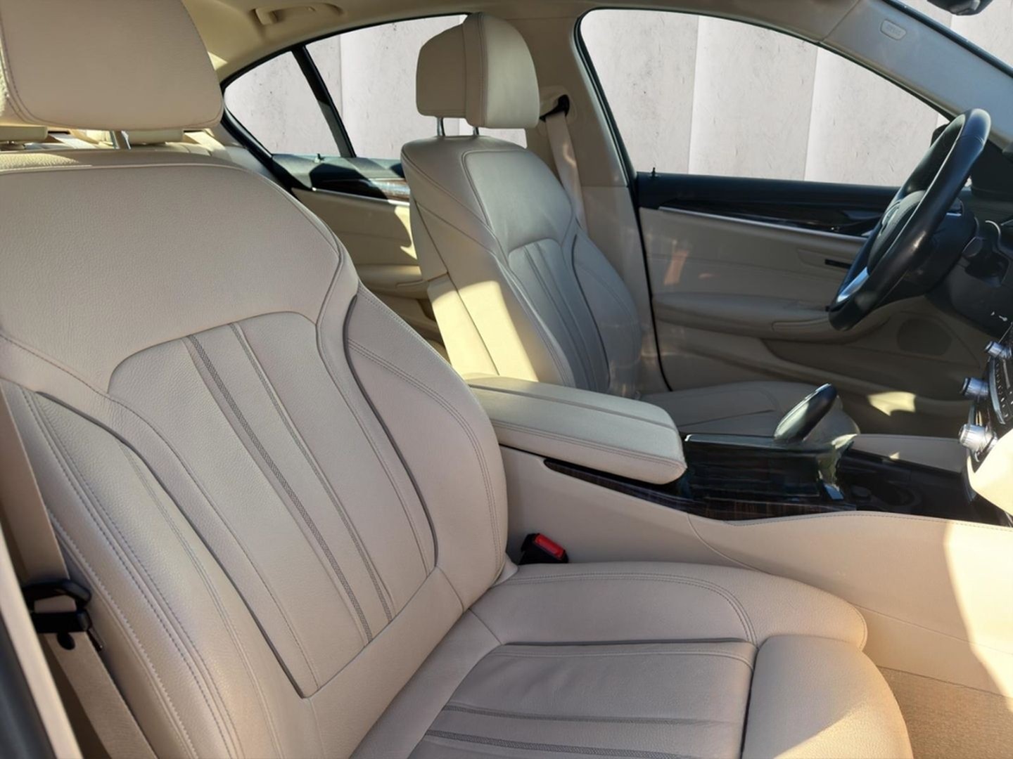 BMW 530 d Luxury Line LED Navi Prof. HUD Memory Park foto 19