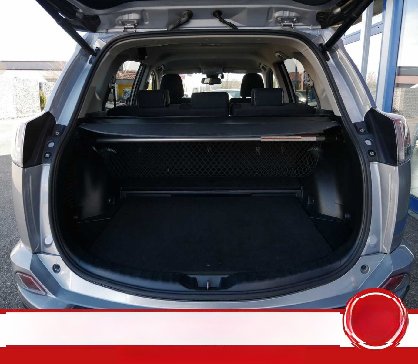 Toyota RAV4 Hybrid 2.5 4x4 Team Deutschland foto 16