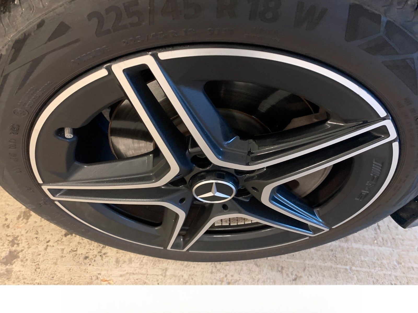 Mercedes-Benz CLA 250 Shooting Brake e Edition 2020 DAB NightP foto 3