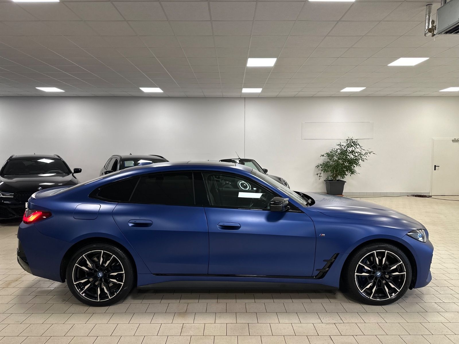BMW i4GranCoupeM50/Laser/360°/DrivPro/AHK/Gl.Dach/M- foto 14