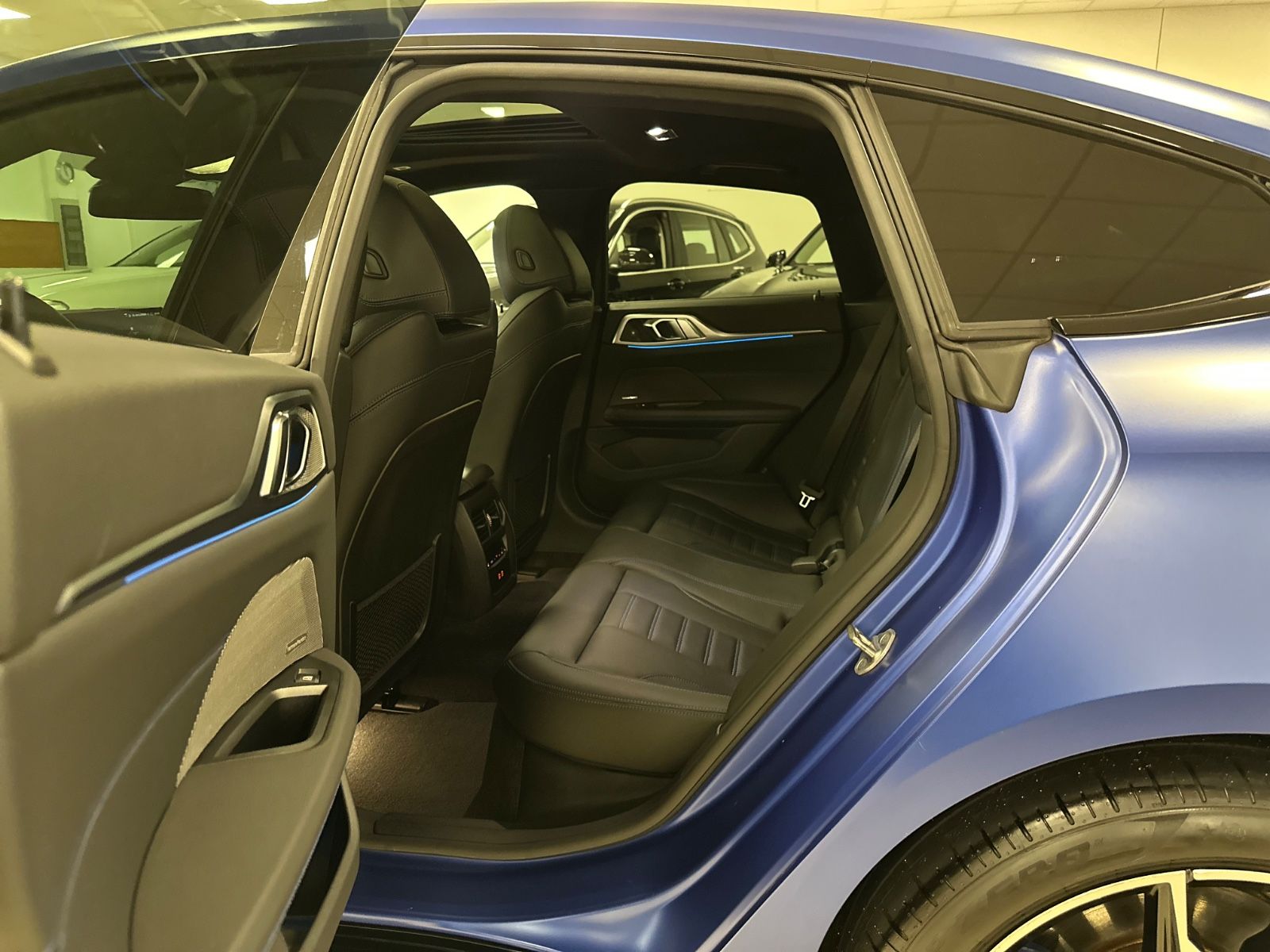 BMW i4GranCoupeM50/Laser/360°/DrivPro/AHK/Gl.Dach/M- foto 17