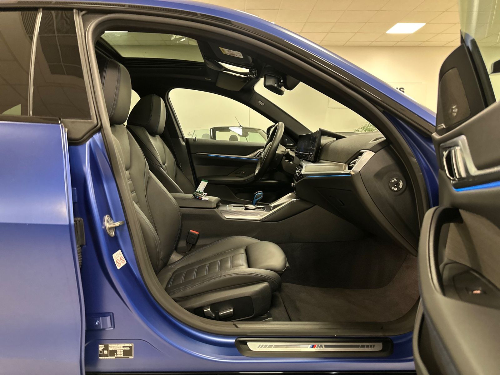 BMW i4GranCoupeM50/Laser/360°/DrivPro/AHK/Gl.Dach/M- foto 25