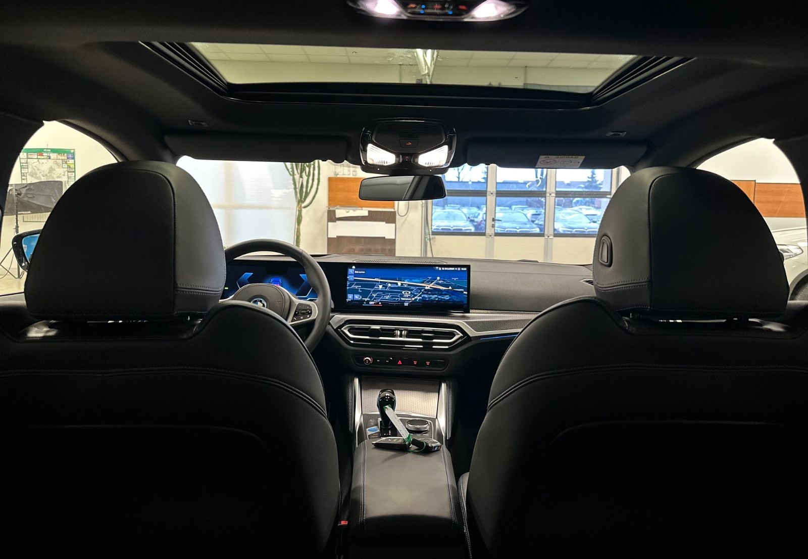 BMW i4GranCoupeM50/Laser/360°/DrivPro/AHK/Gl.Dach/M- foto 4