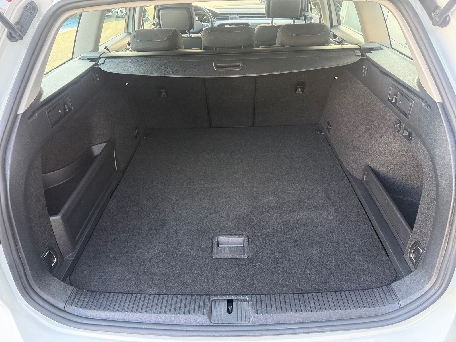 Volkswagen Passat Variant GTE *AHK*LED*NAVI*KAMERA*ACC*APP foto 13