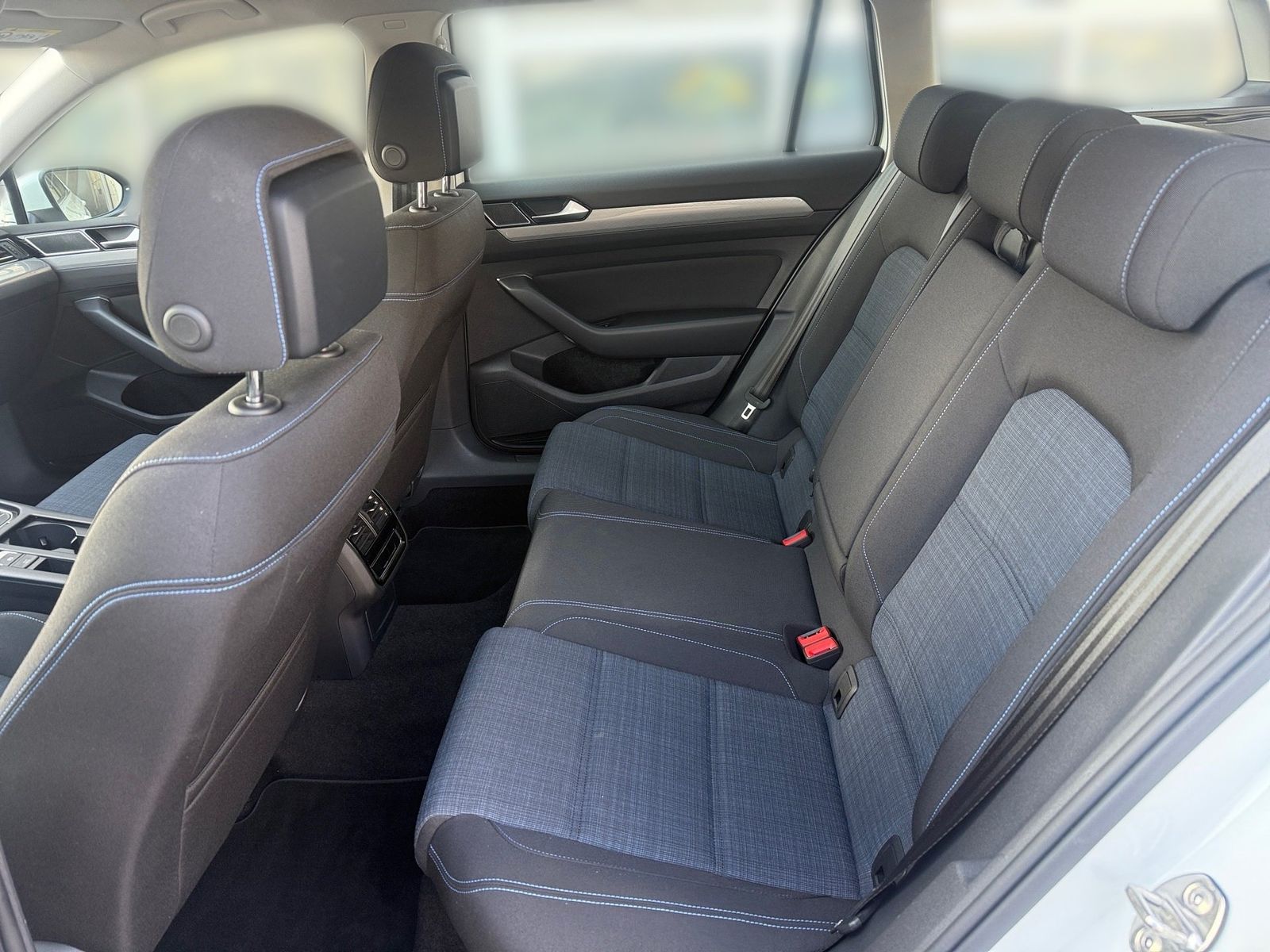 Volkswagen Passat Variant GTE *AHK*LED*NAVI*KAMERA*ACC*APP foto 9
