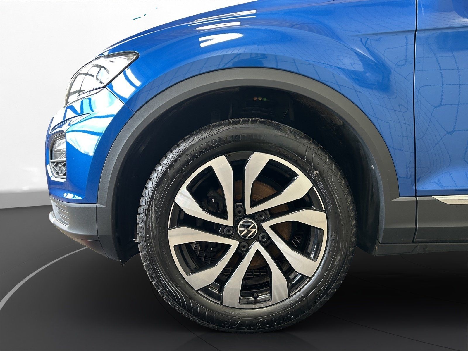 Volkswagen T-Roc 1.5 TSI ACTIVE | AHK | NAVI | STANDH. | foto 16