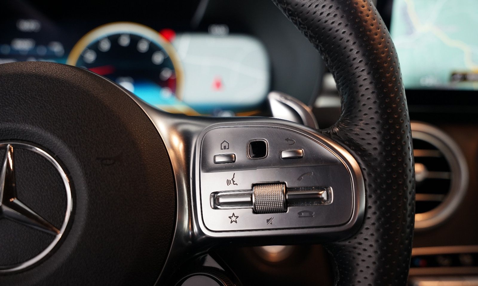 Mercedes-Benz GLC 63 S AMG 4Matic | Sport-Auspuff | Burmester foto 18