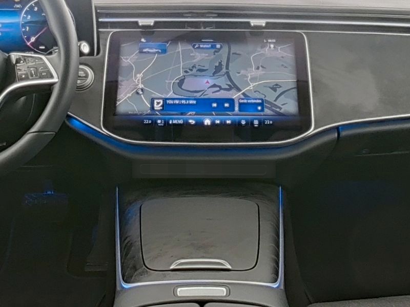 Mercedes-Benz E 200 AVANTGARDE+TOTW+AMBIENTE+DISTRONIC+KAM+LED foto 5